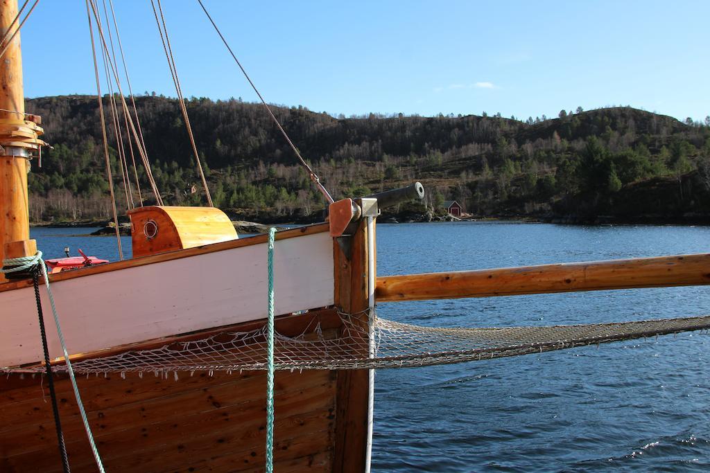 Skomakergarden Ulsteinvik Buitenkant foto